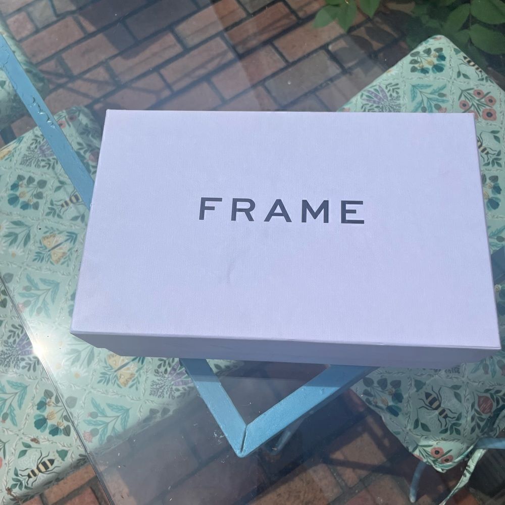 FRAME Le Isla Mule NIB - Picture 7 of 13